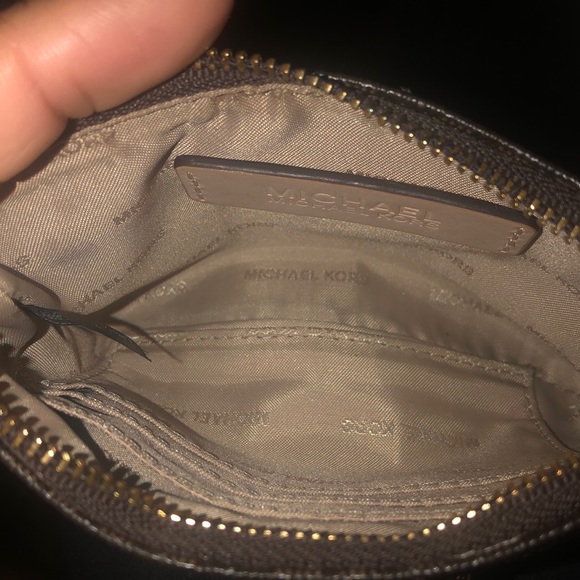 SOLD Michael Kors small wristlet - Picture 2 of 4